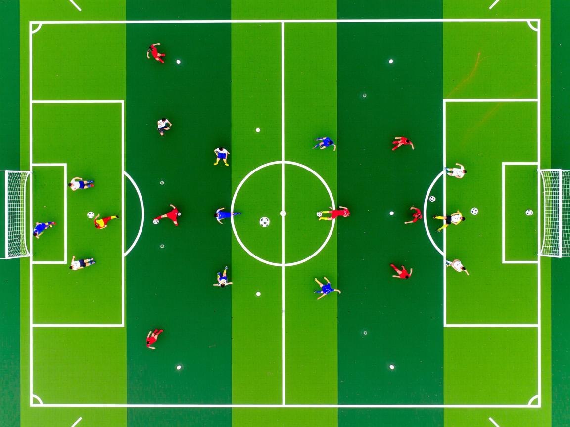 爱游戏体育娱乐-新疆男篮借助战术变化撕裂区域防守结构，新疆男篮内线  第3张